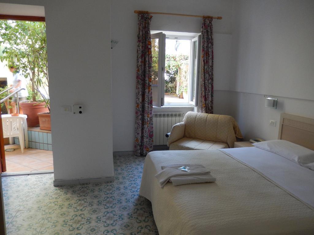 Hotel Europa Ischia Zewnętrze zdjęcie